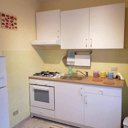 Casa Ester Кастелпетрозо Екстериор снимка